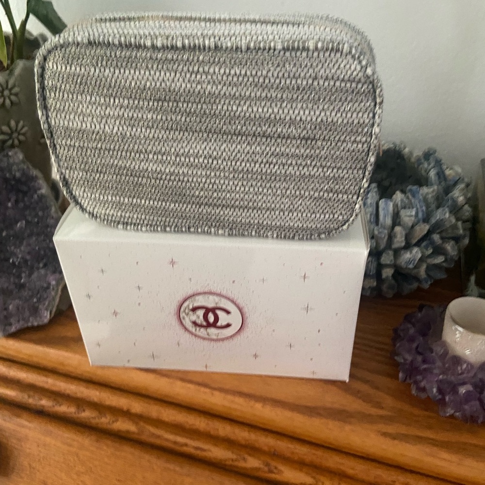 NWT CHANEL 2022 Limited Edition Cosmetic Bag